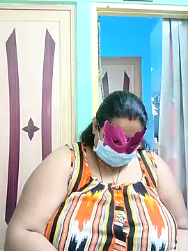 Snapshot of 02Roshni chatting on 02.28.26 02Roshni online show from 02.28.26