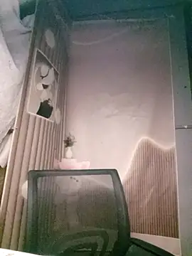 Girl-crazy1 online show from 03.25.26