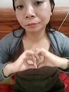 cute-shine online show from 02.23.26