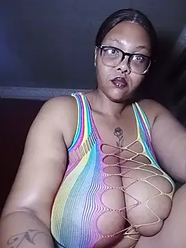 Snapshot of ShantelBootyBoobs chatting on 06.24.26 ShantelBootyBoobs online show from 06.24.26