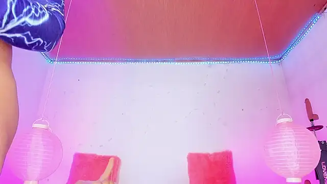 Snapshot of karol_kane chatting on 02.28.26 karol kane online show from 02.28.26