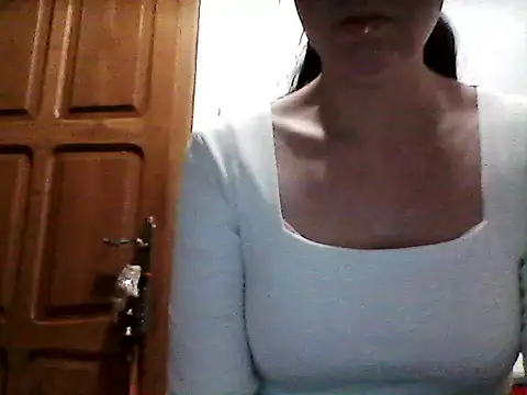 Snapshot of Mercy09107 chatting on 03.02.26 Mercy09107 online show from 03.02.26