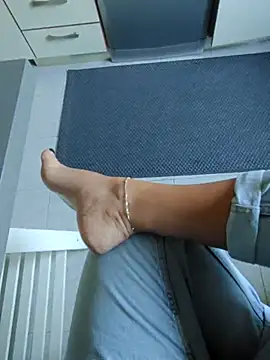 Ginevra01 online show from 04.08.26