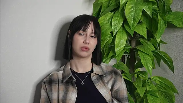 AngeleLuster online show from 02.28.26