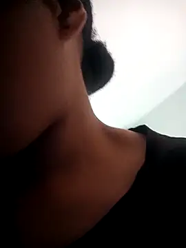 Snapshot of sexygirlatin chatting on 02.23.26 sexygirlatin online show from 02.23.26