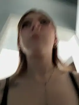 Milli-Kiss online show from 03.04.26