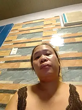 squirtshantal online show from 11.04.25