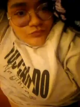 Snapshot of DarkReed chatting on 02.23.26 DarkReed online show from 02.23.26