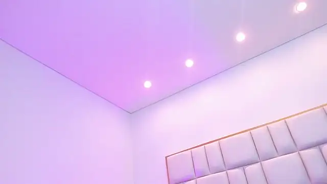 Violetta-foxx online show from 04.06.26