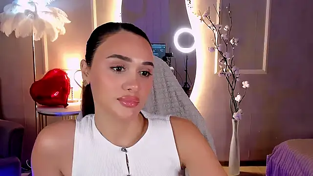 Snapshot of Kimberly_Chapman chatting on 02.15.26 Kimberly Chapman online show from 02.15.26