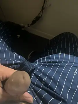 awesomemilkss online show from 04.15.26