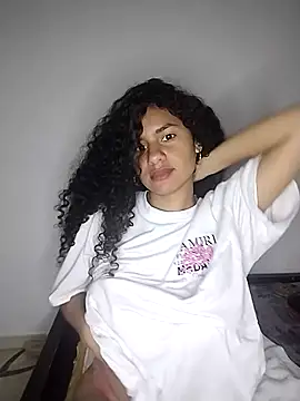 RizHoney online show from 02.12.26