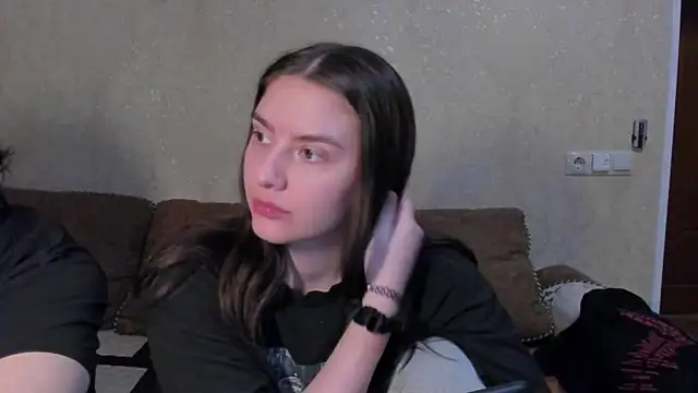 love lina muuur online show from 02.21.26