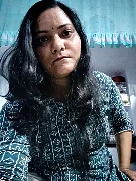 Anushka Singh0 online show from 03.29.26