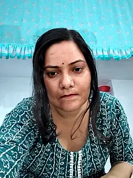 Anushka Singh0 online show from 04.06.26