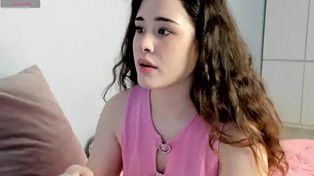 SirenBeatrice online show from 04.13.26