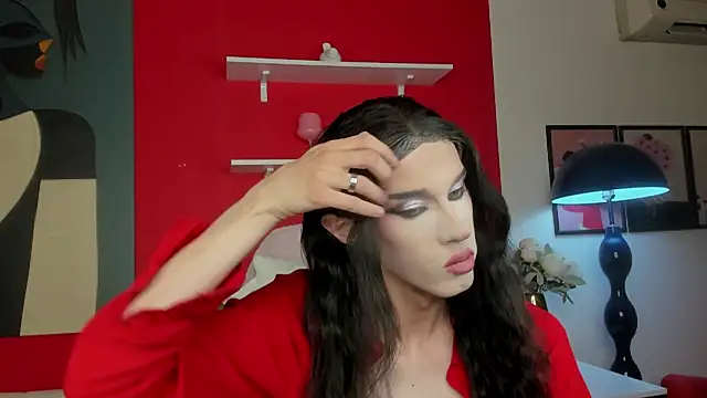 MadisonEsprit online show from 04.12.26