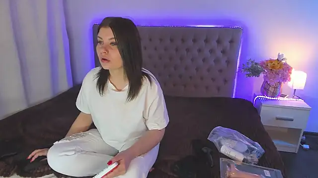 AmandaHoppe online show from 06.26.26