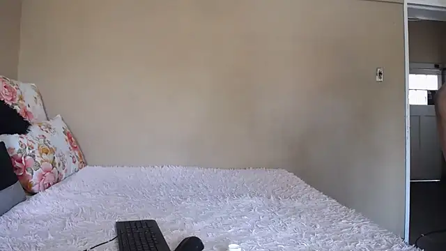 KinkyPxx online show from 04.10.26