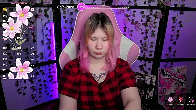 Snapshot of kitsune_little chatting on 03.04.26 kitsune little online show from 03.04.26