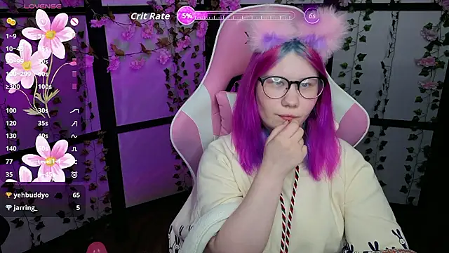 Snapshot of kitsune_little chatting on 03.11.26 kitsune little online show from 03.11.26