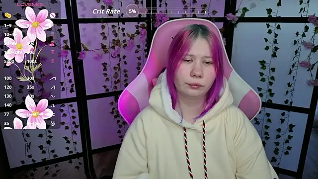 Snapshot of kitsune_little chatting on 03.19.26 kitsune little online show from 03.19.26