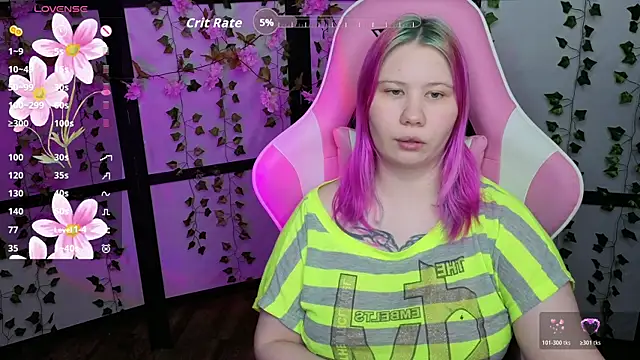 Snapshot of kitsune_little chatting on 03.25.26 kitsune little online show from 03.25.26