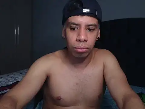 Snapshot of WILD_BIGCOCK35 chatting on 02.15.26 WILD BIGCOCK35 online show from 02.15.26