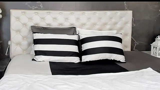 Samantha Dupre online show from 02.18.26