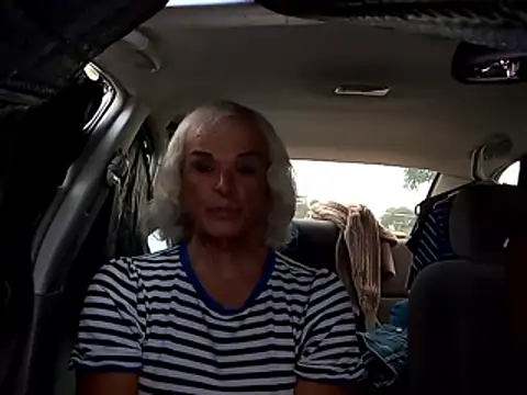 dustbunny64 online show from 04.10.26