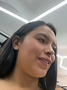 Miss Bella Flame online show from 04.08.26