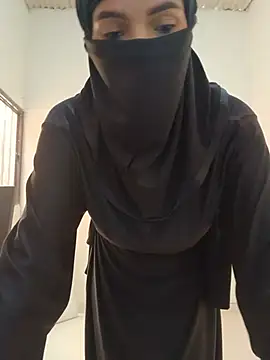 aminaa  online show from 07.06.26