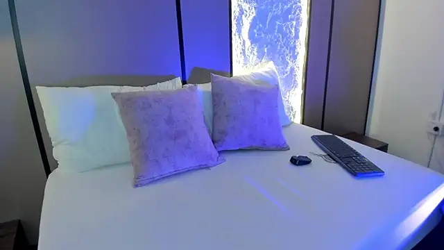 ariadna boneville online show from 03.05.26