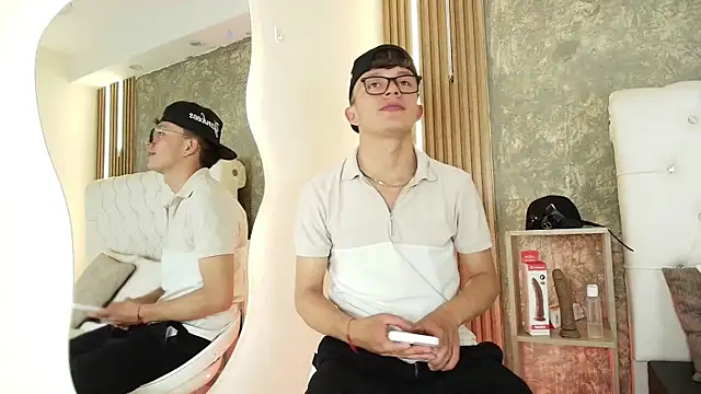 Dark Nico online show from 03.29.26