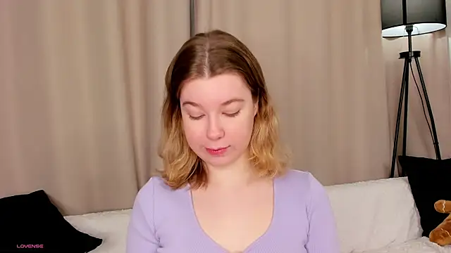 Snapshot of MaraaSwan chatting on 02.16.26 MaraaSwan online show from 02.16.26