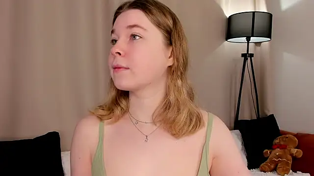 MaraaSwan online show from 03.15.26