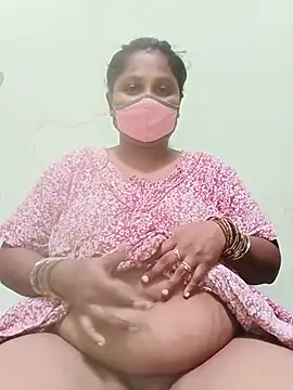 Snapshot of tamilkaviya431 chatting on 07.01.26 tamilkaviya431 online show from 07.01.26