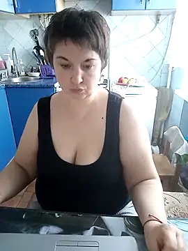 Snapshot of Semi-sweetiee chatting on 02.27.26 Semi-sweetiee online show from 02.27.26