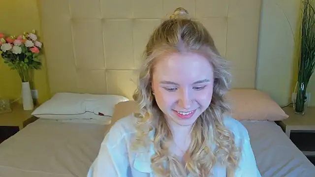 Linda  Bloom online show from 03.22.26