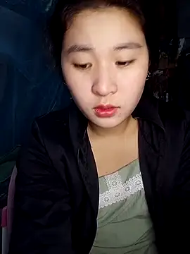 Snapshot of -Datini- chatting on 02.26.26 -Datini- online show from 02.26.26