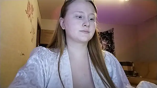 AnikaLipps online show from 03.07.26