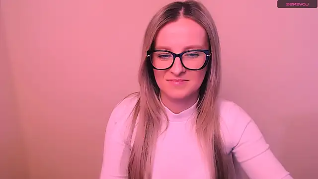 AnnePeach online show from 02.18.26