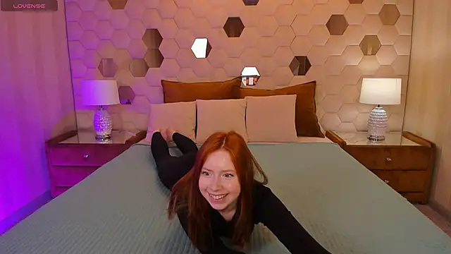 StellaBev online show from 03.11.26