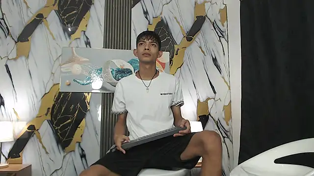 KITTY BOSH online show from 03.17.26