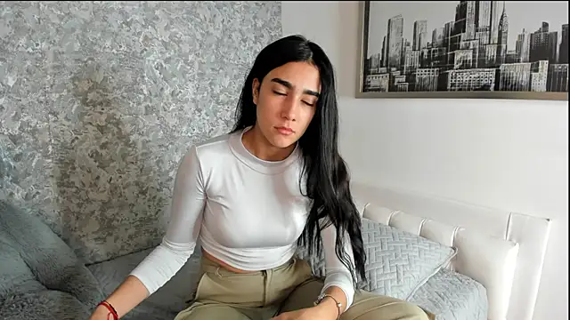 Snapshot of Anika_H chatting on 03.28.26 Anika H online show from 03.28.26