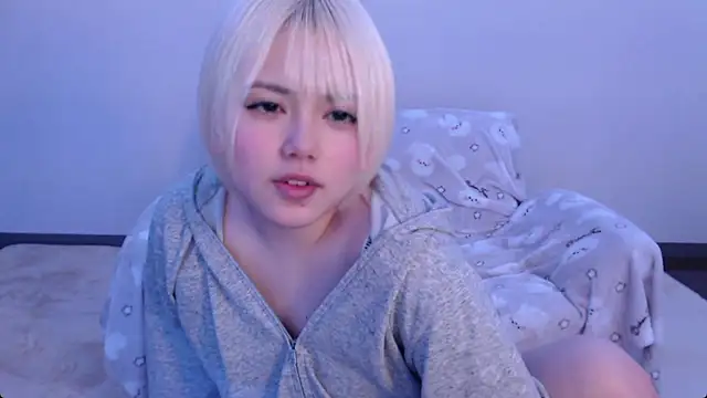 uru luv000 online show from 03.04.26