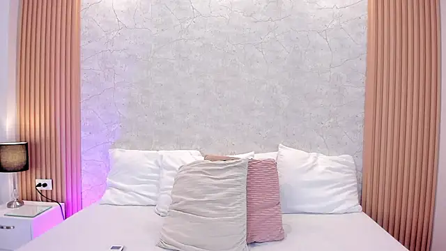 Snapshot of AlanaaWalker chatting on 02.23.26 AlanaaWalker online show from 02.23.26