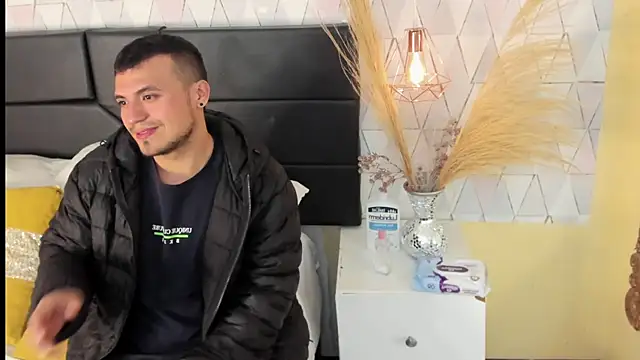 AronGarcia online show from 02.28.26