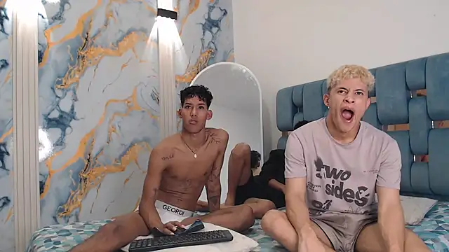 GREEN BOYS online show from 04.11.26