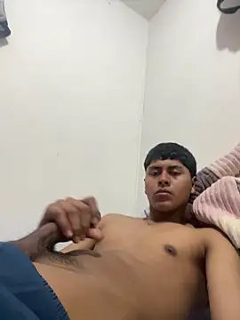 Snapshot of Miguel_960 chatting on 02.22.26 Miguel 960 online show from 02.22.26